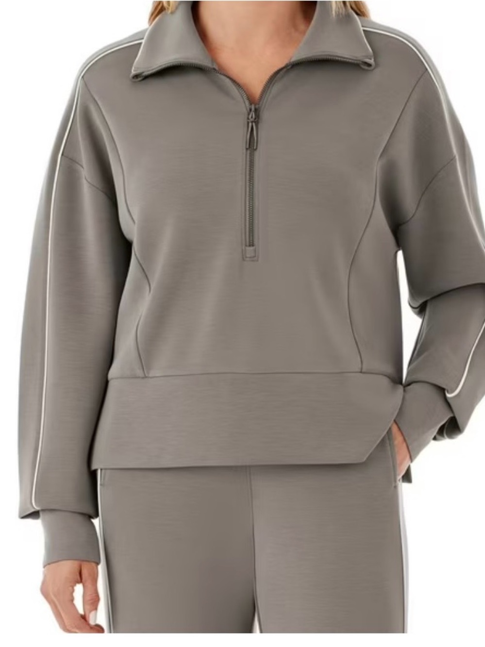 Half-Zip Pullover Sweatshirt with Matching Wide Leg Sandwash Pants Grey Bisque
